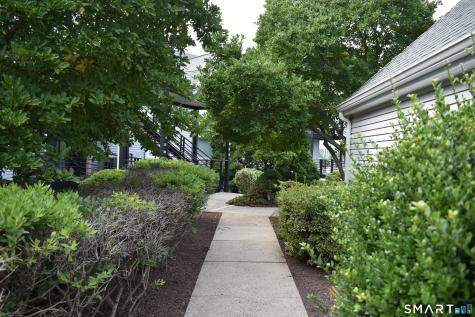 735 Popes Island Road Milford CT 06461