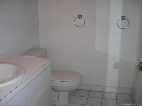 68 Thermos Avenue Norwich CT 06360