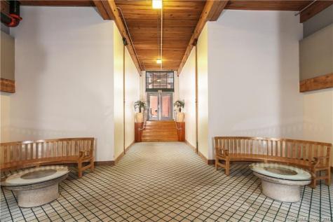 68 Thermos Avenue Norwich CT 06360