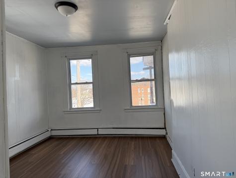 198 Oak Street New Britain CT 06051