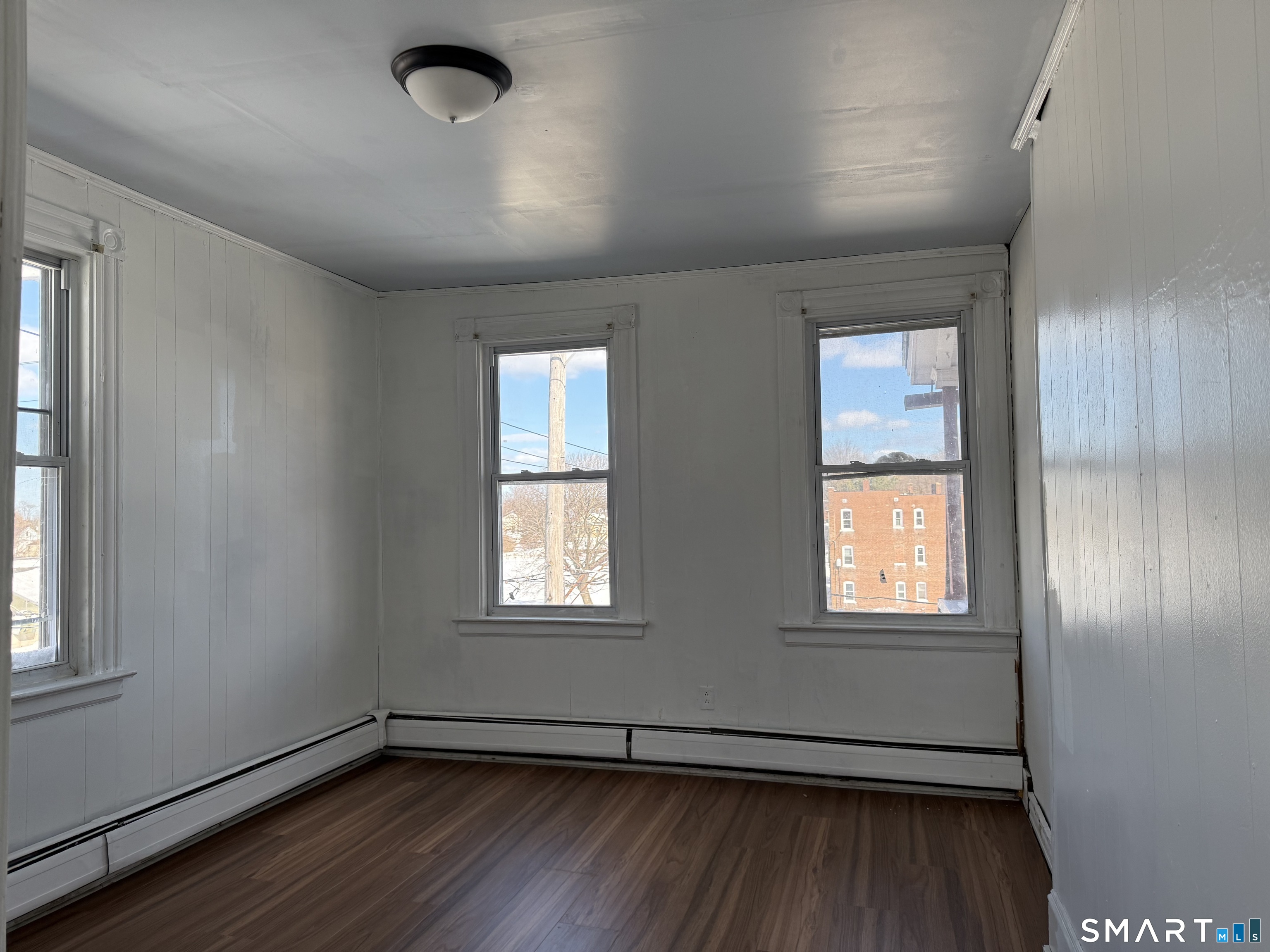 198 Oak Street New Britain CT 06051