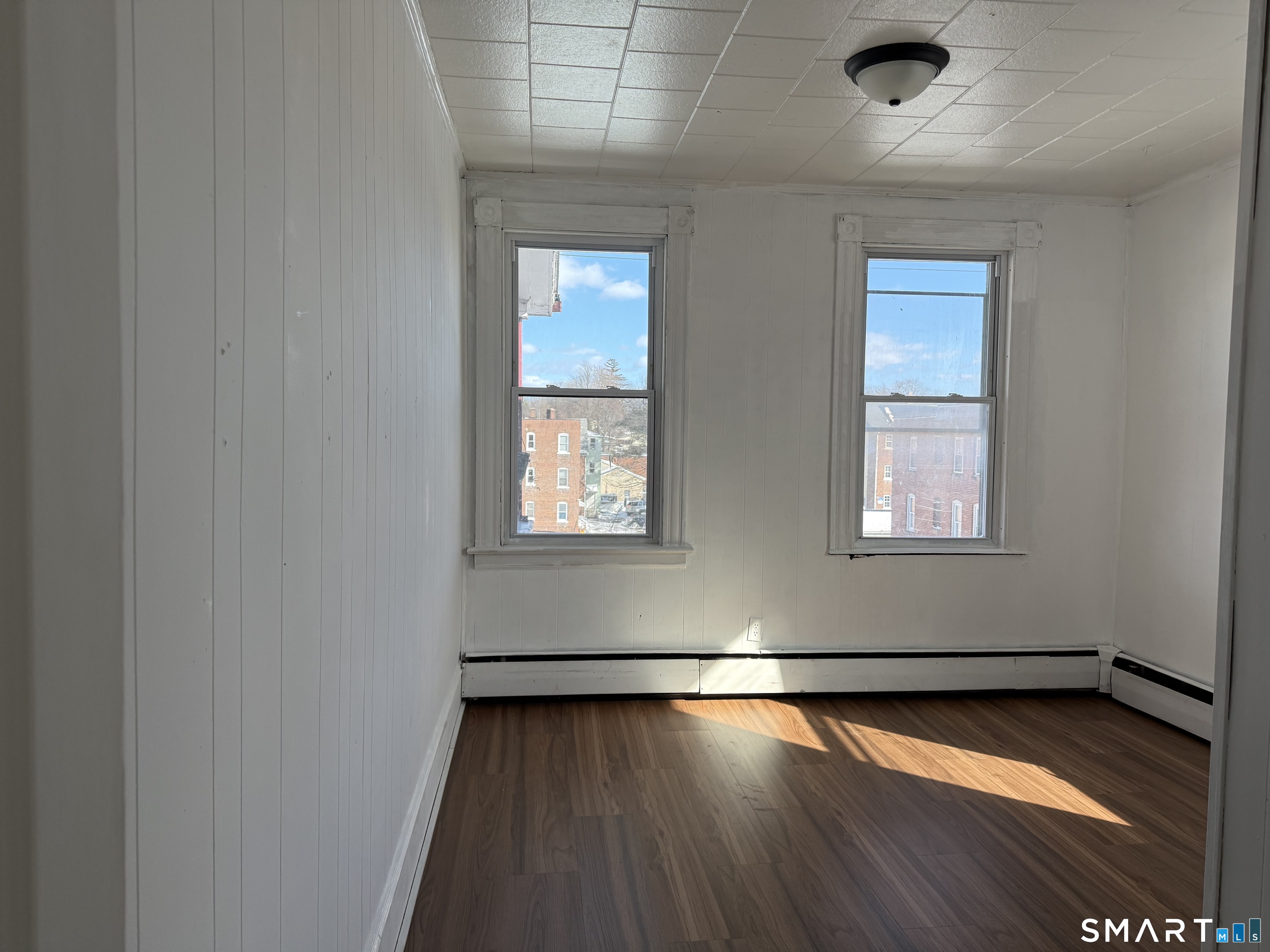 198 Oak Street New Britain CT 06051