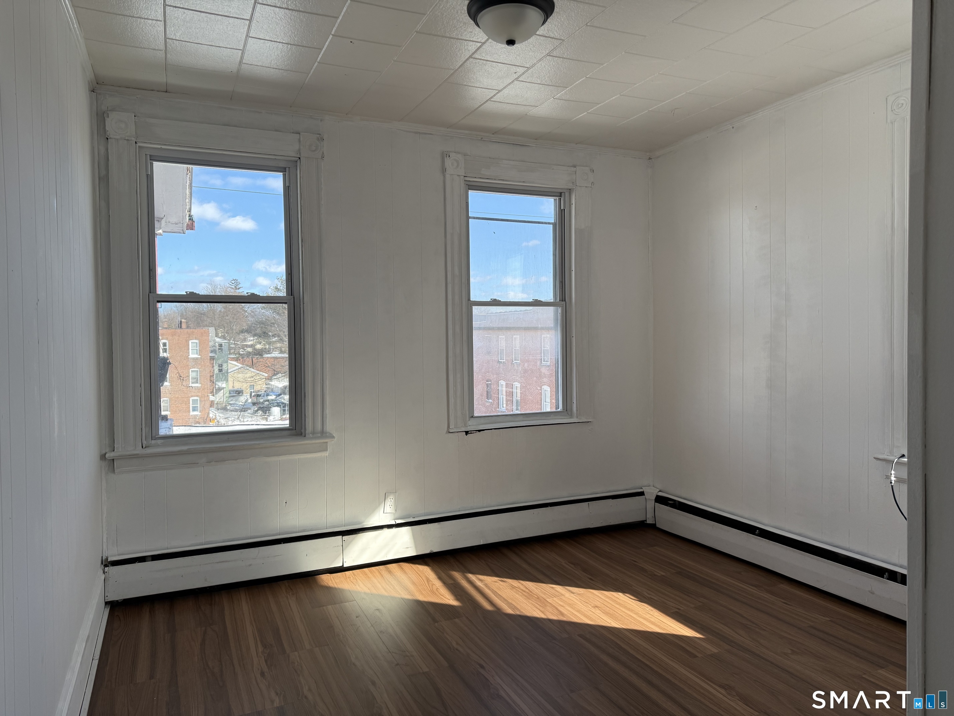198 Oak Street New Britain CT 06051