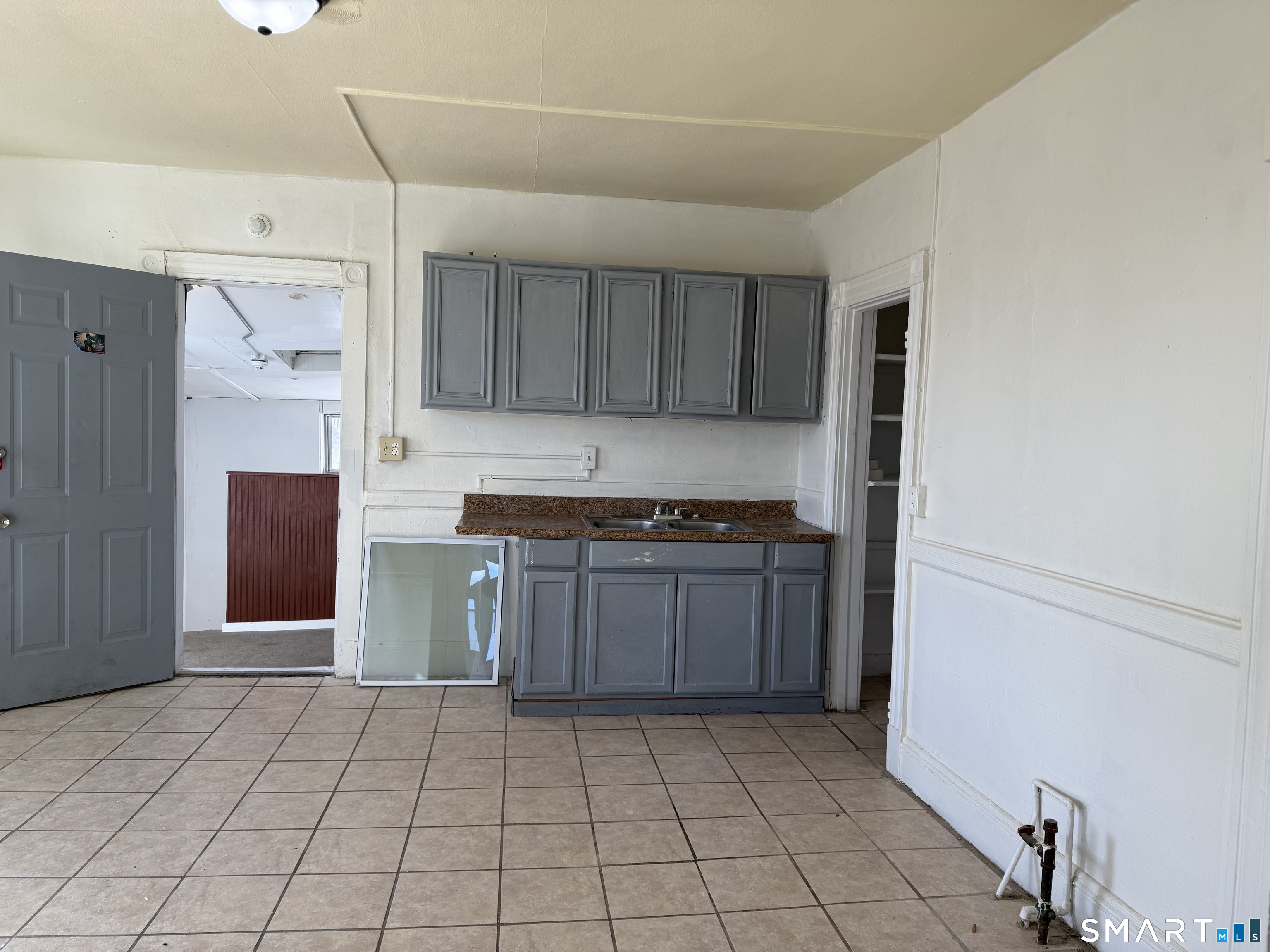 198 Oak Street New Britain CT 06051