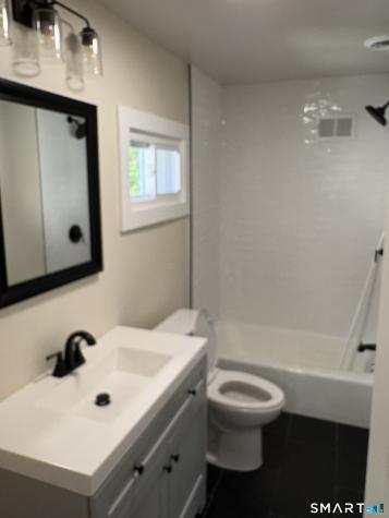 222 Wakelee Avenue Ansonia CT 06401