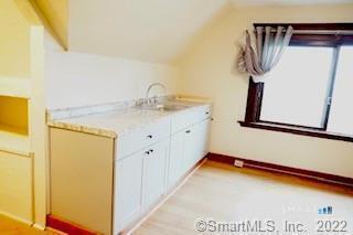33 Center Street West Haven CT 06516
