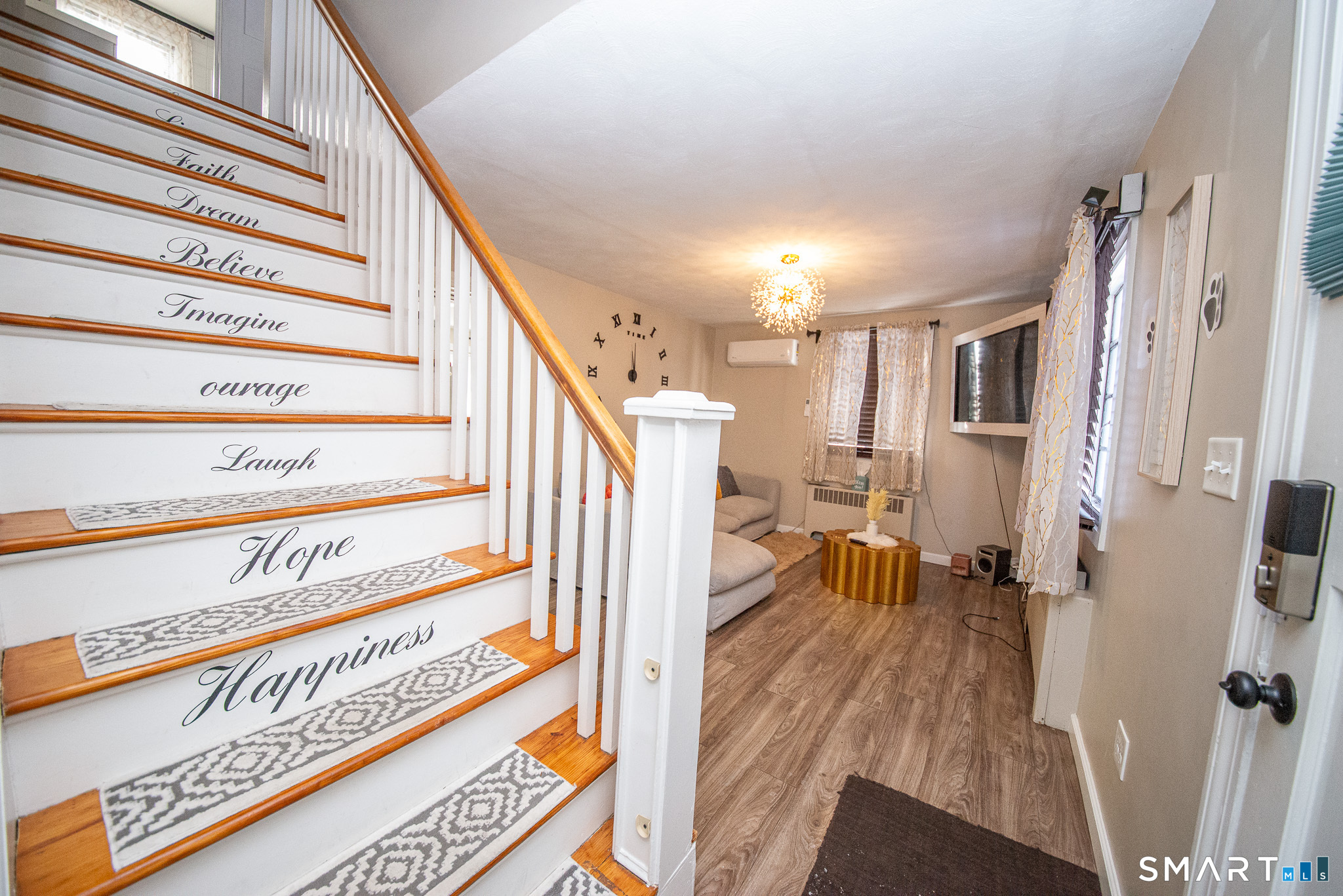 846 Main Street Somers CT 06071