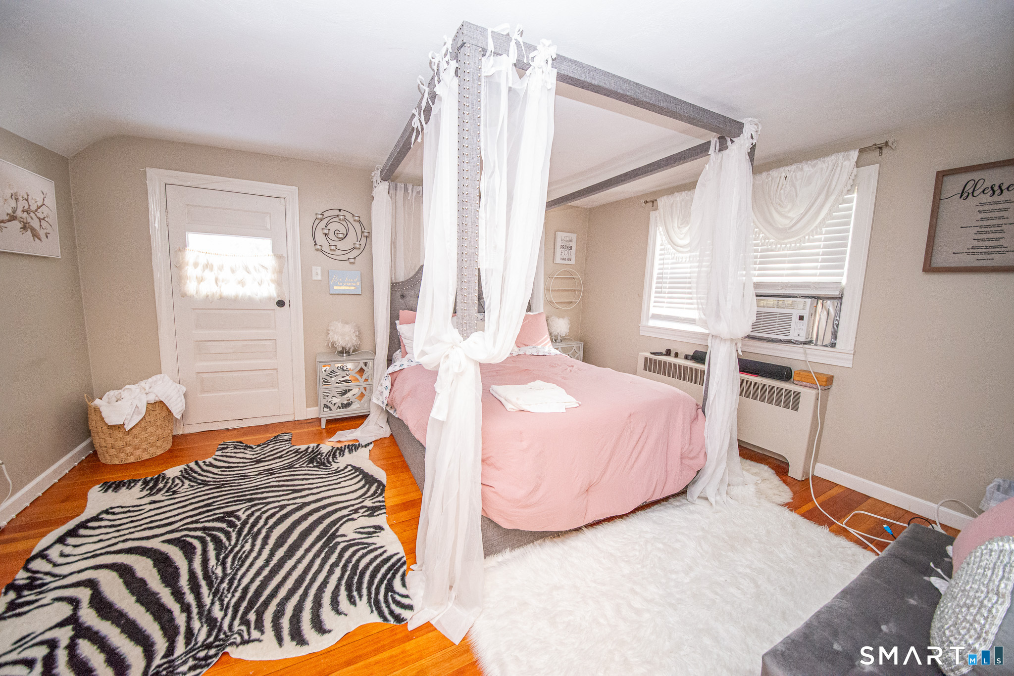 846 Main Street Somers CT 06071