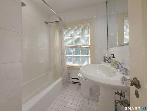 11 Alden Avenue New Haven CT 06515