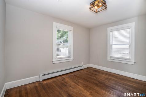16 Ann Street Manchester CT 06040