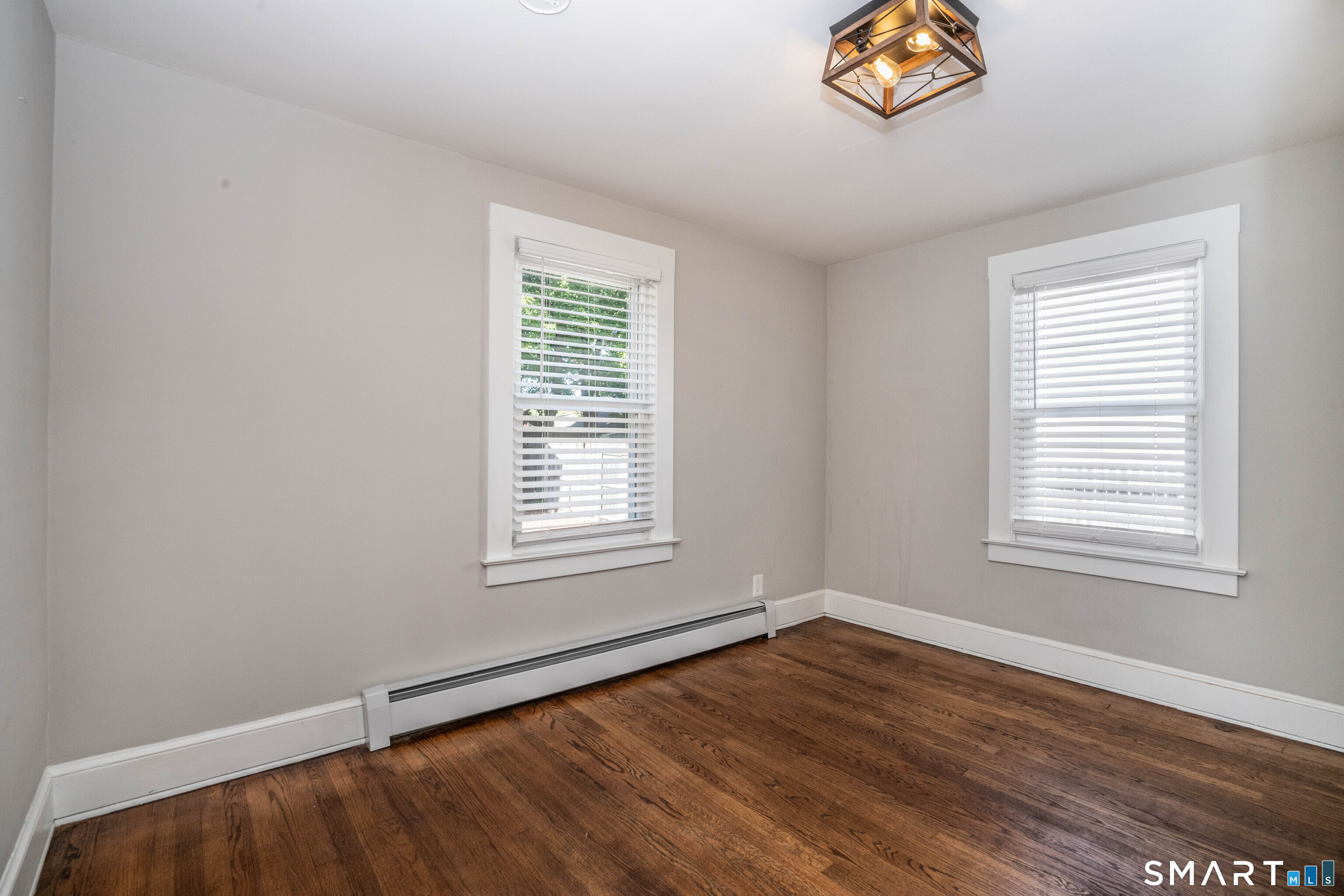 16 Ann Street Manchester CT 06040