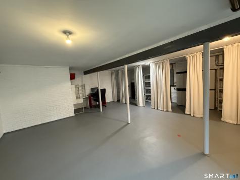 7 Twin Oaks New Milford CT 06776