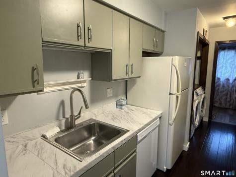 7 Twin Oaks New Milford CT 06776