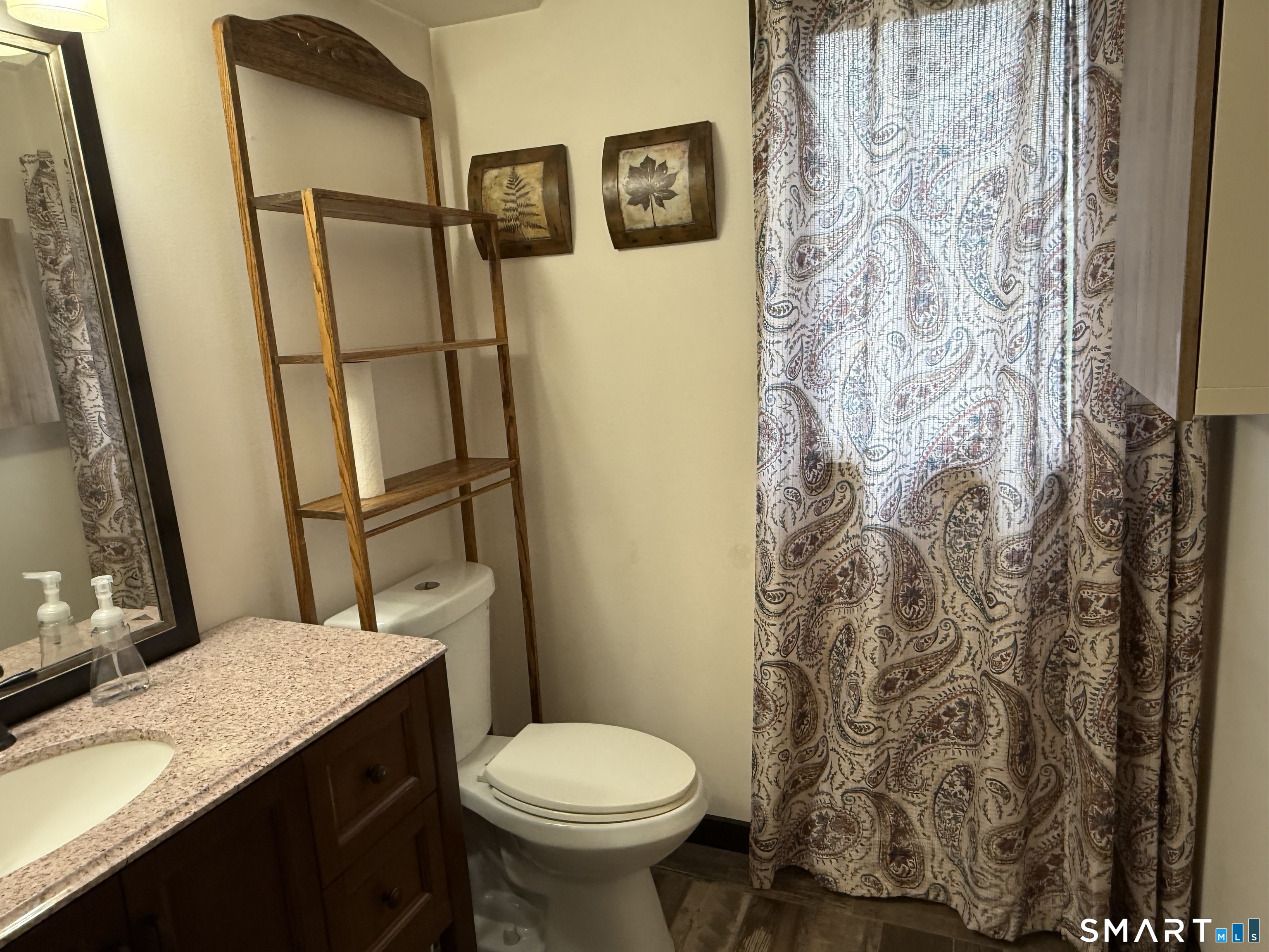 7 Twin Oaks New Milford CT 06776