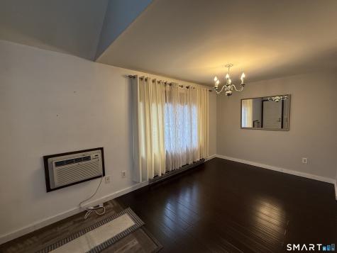 7 Twin Oaks New Milford CT 06776