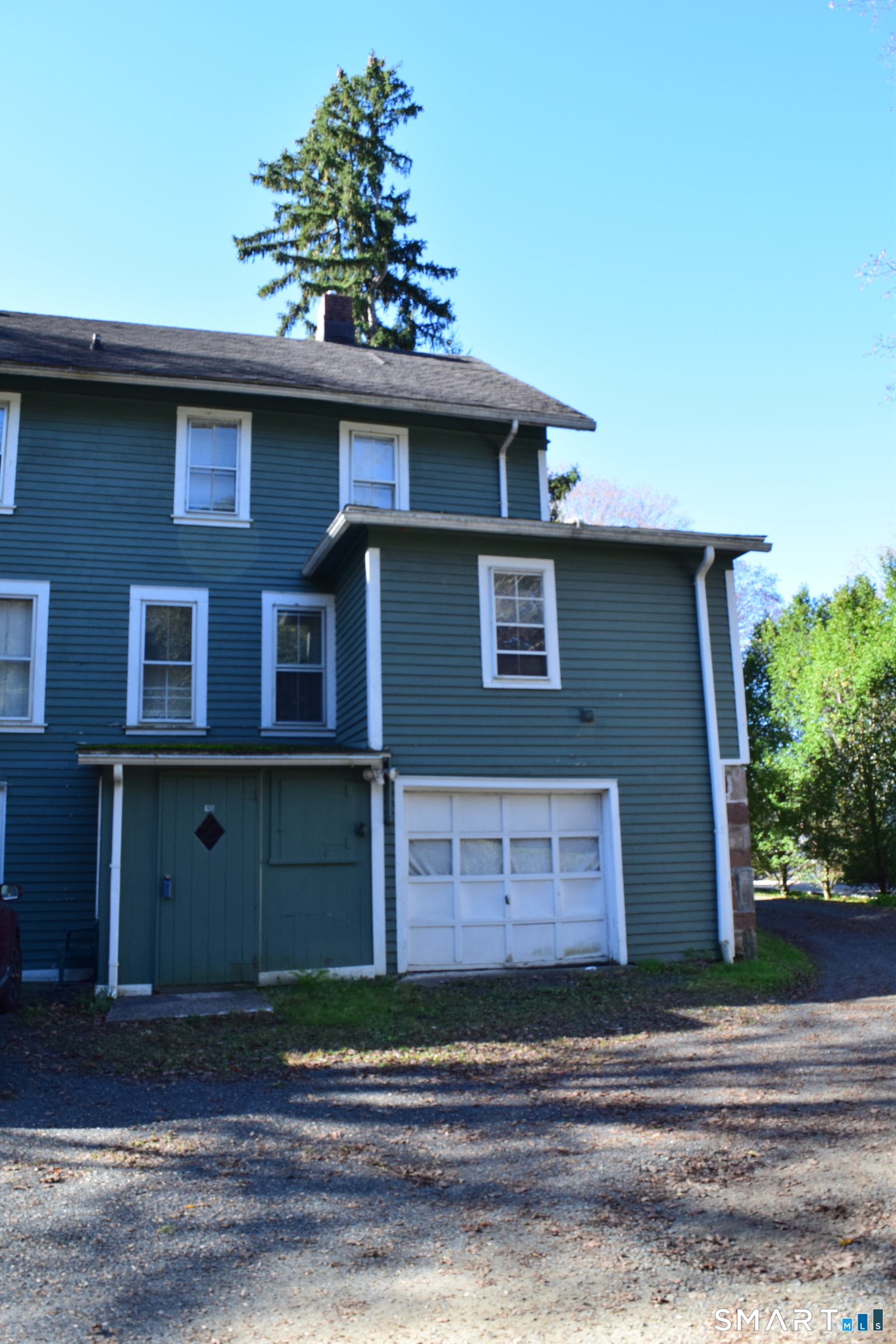 13 Pleasant Street Woodbury CT 06798