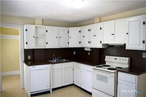 13 Pleasant Street Woodbury CT 06798
