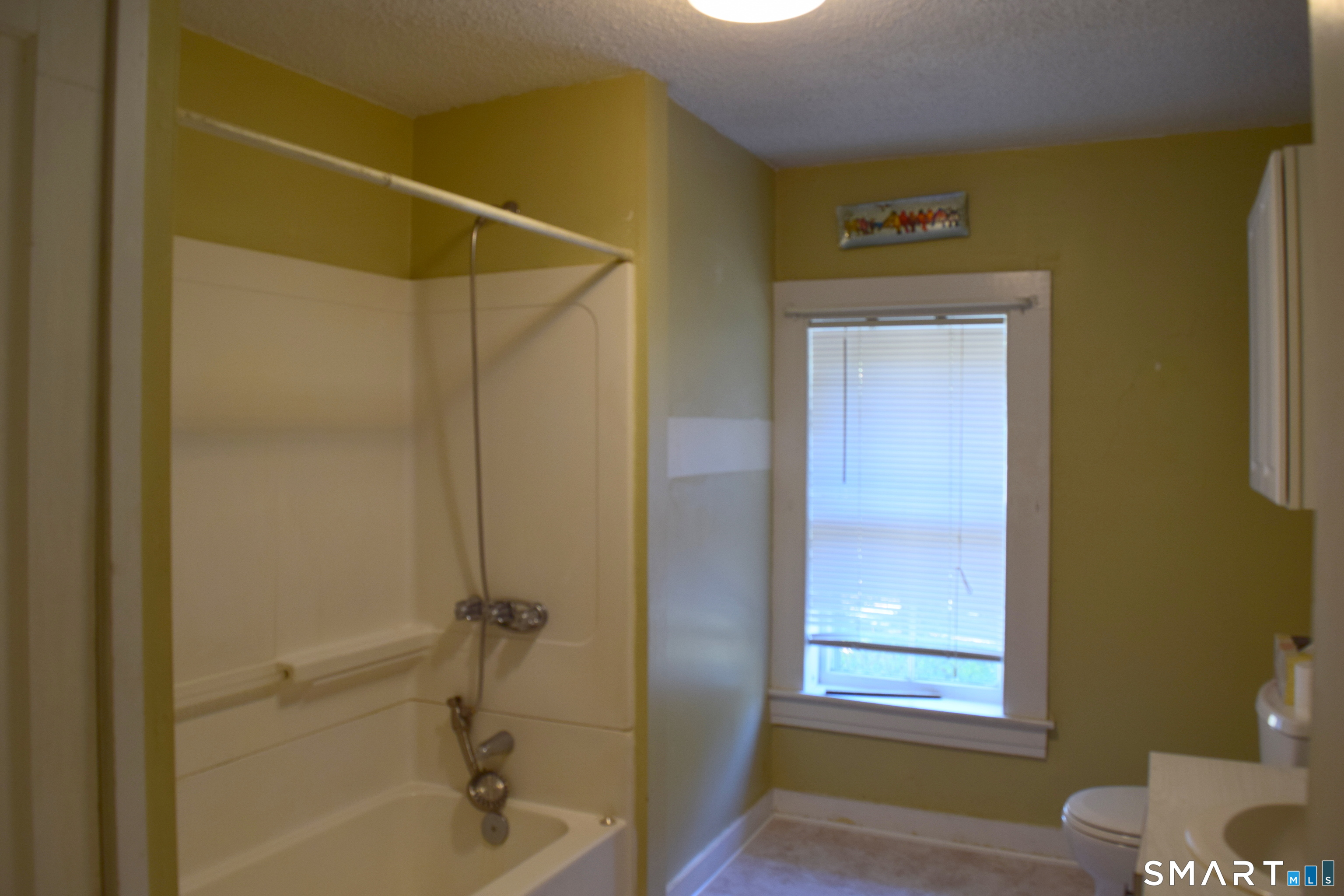 13 Pleasant Street Woodbury CT 06798