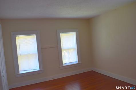 13 Pleasant Street Woodbury CT 06798