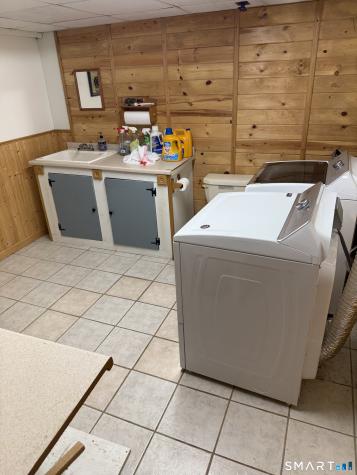 10 Bur Del Drive Haddam CT 06441