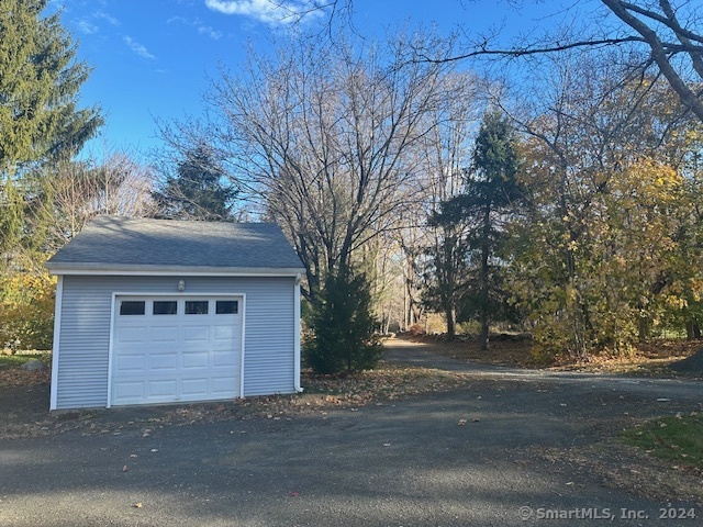 674 Horse Pond Road Madison CT 06443