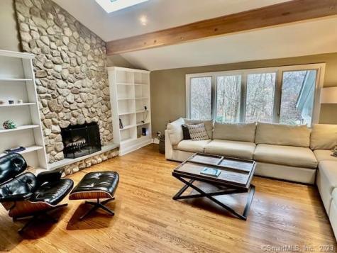 71 High Point Road Westport CT 06880