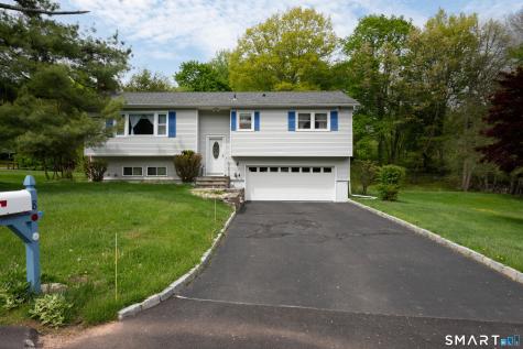 8 Mendes Road Danbury CT 06811