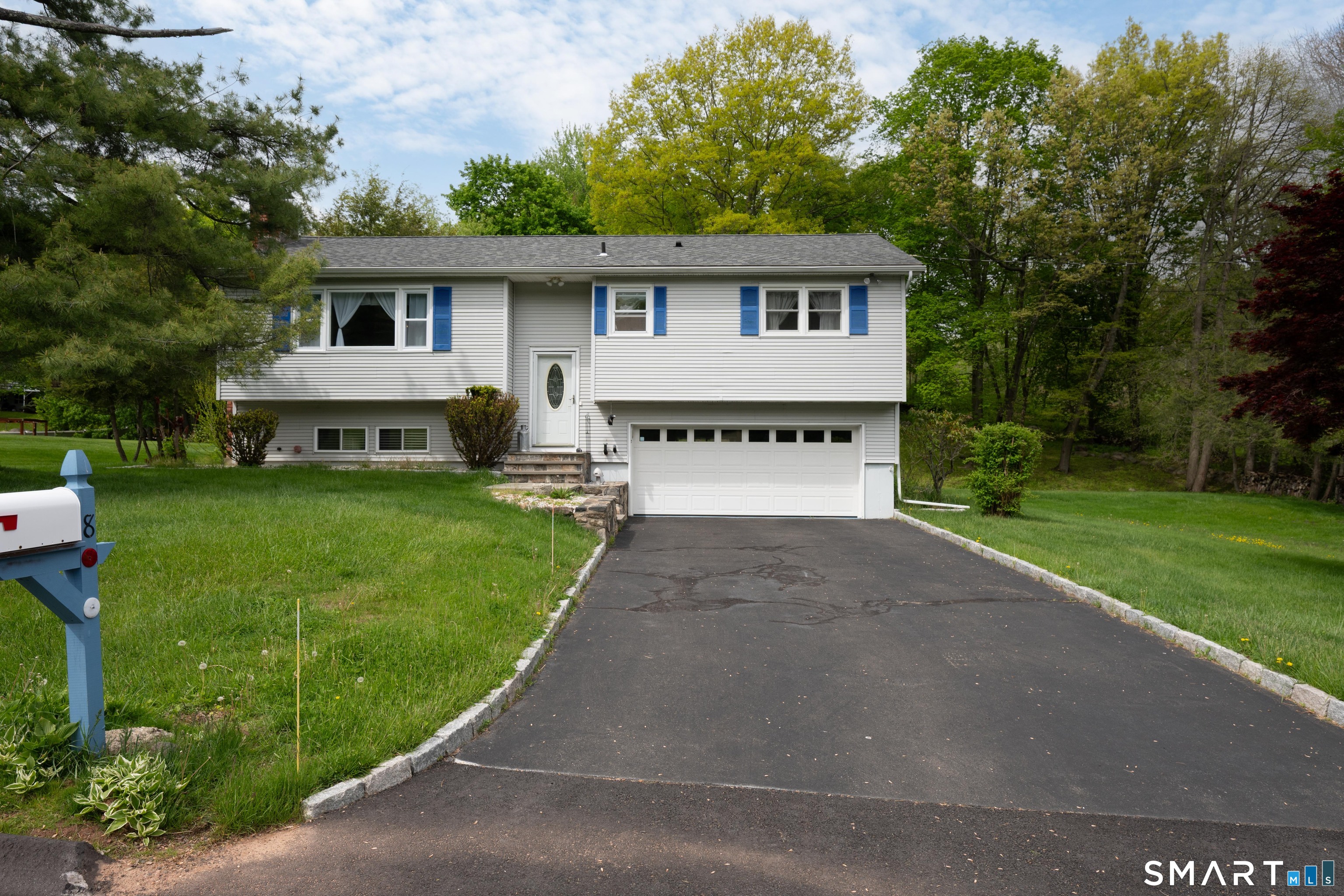 8 Mendes Road Danbury CT 06811