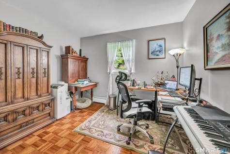 8 Mendes Road Danbury CT 06811