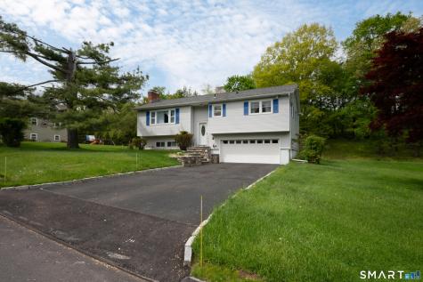 8 Mendes Road Danbury CT 06811