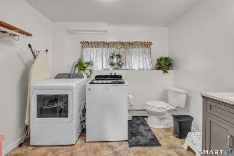 8 Mendes Road Danbury CT 06811