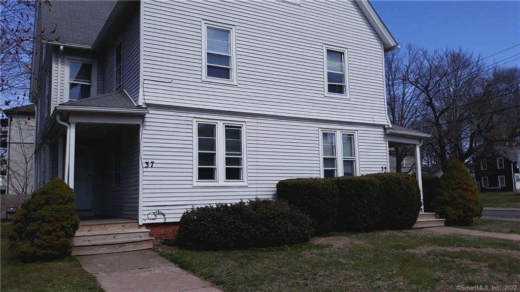 37 Maple Street Manchester CT 06040