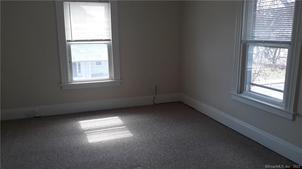 37 Maple Street Manchester CT 06040