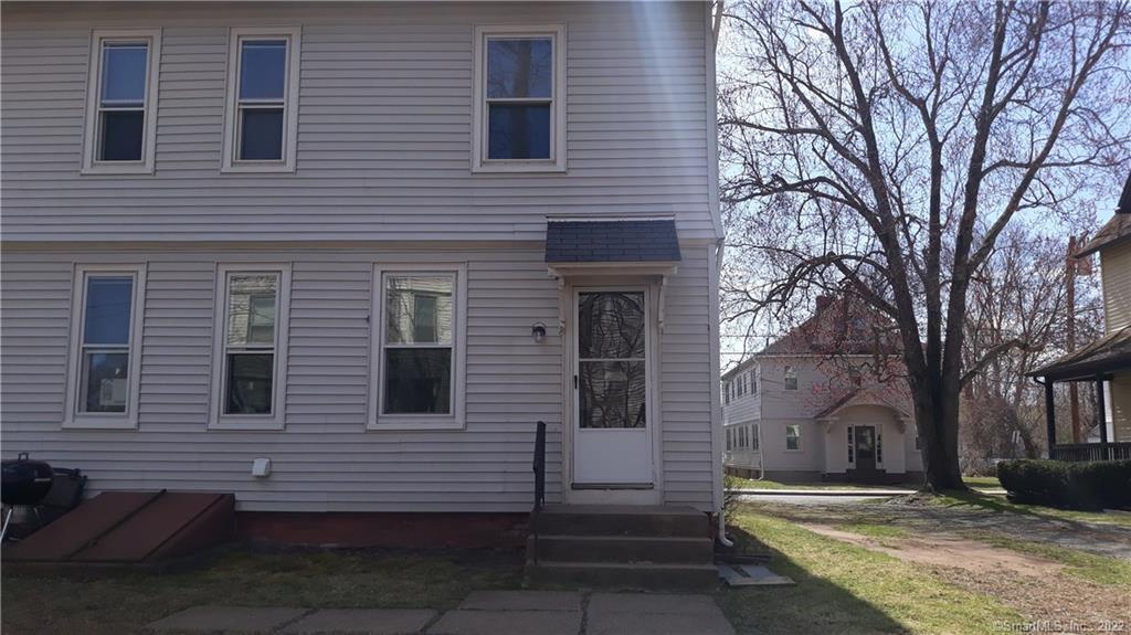 37 Maple Street Manchester CT 06040