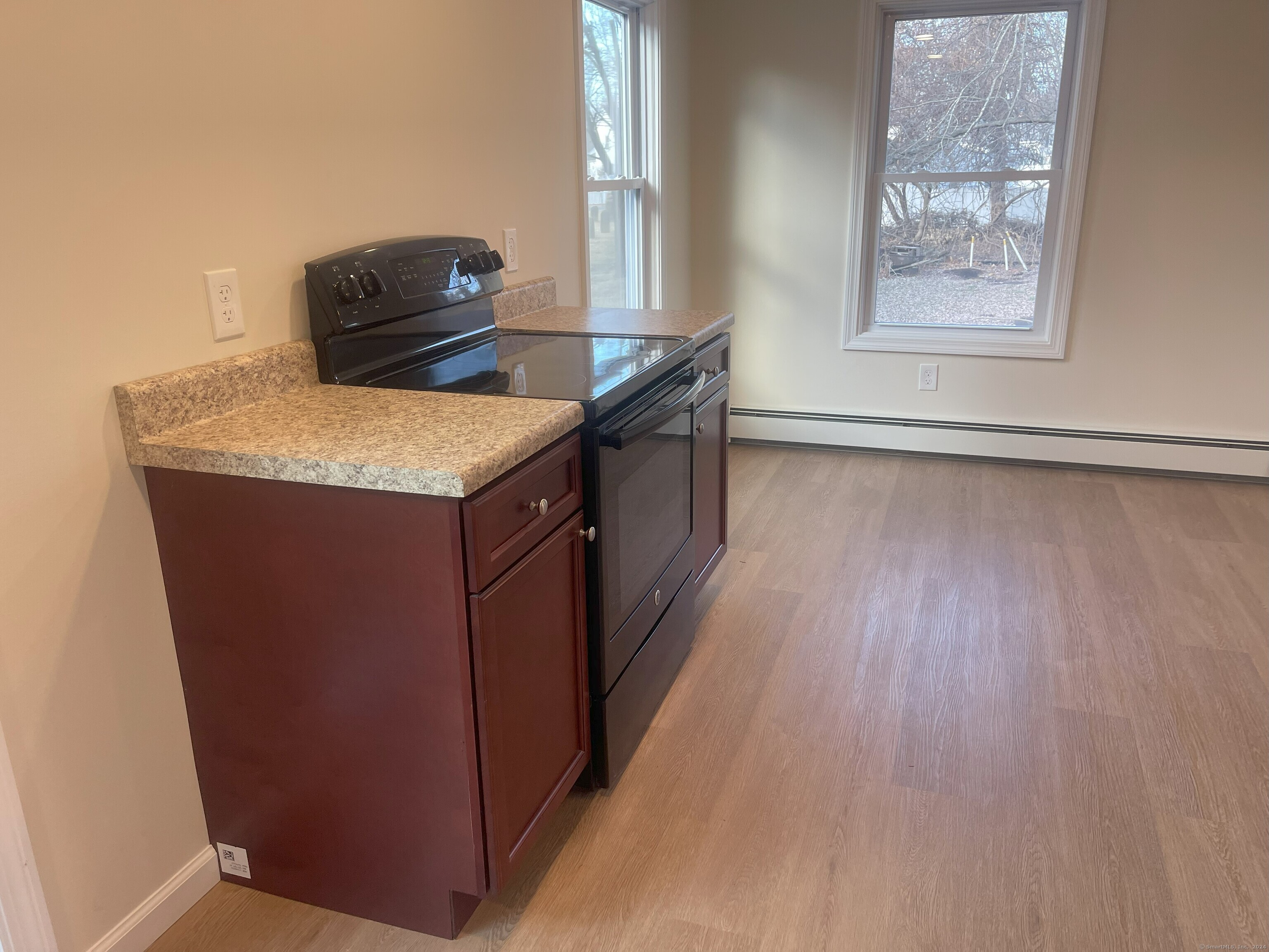 4 Pleasant Street East Windsor CT 06088