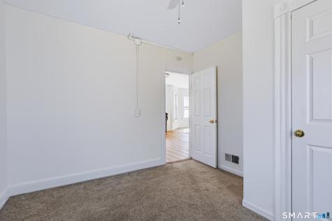 10 Glover Place Middletown CT 06457