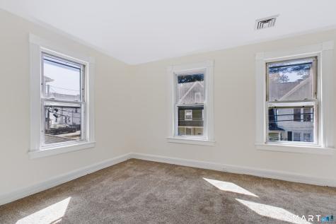 10 Glover Place Middletown CT 06457