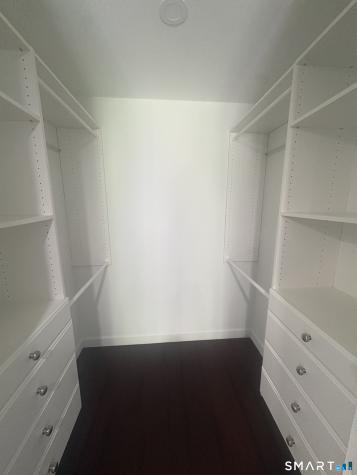 106 Oakwood Avenue West Hartford CT 06119