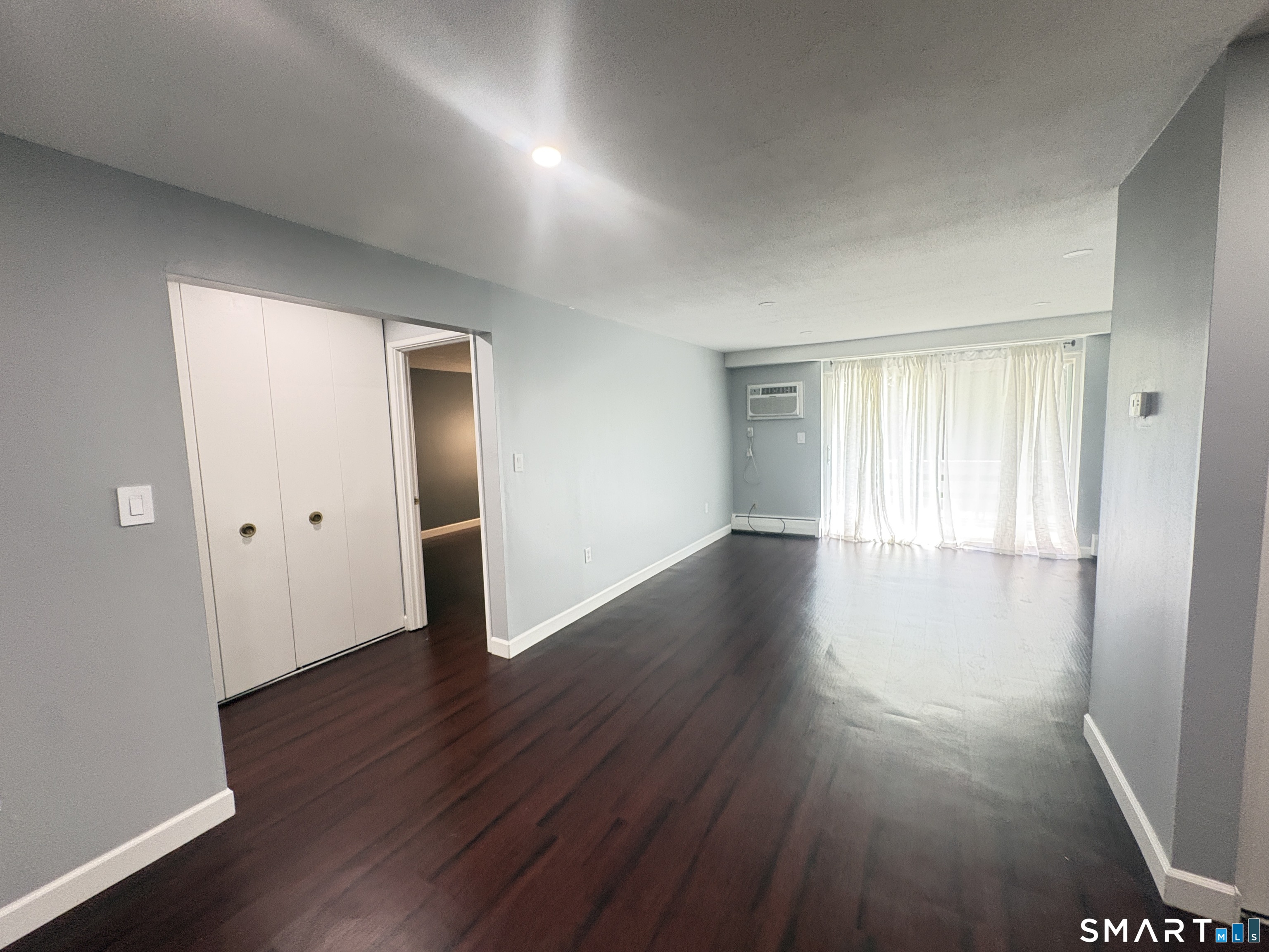 106 Oakwood Avenue West Hartford CT 06119