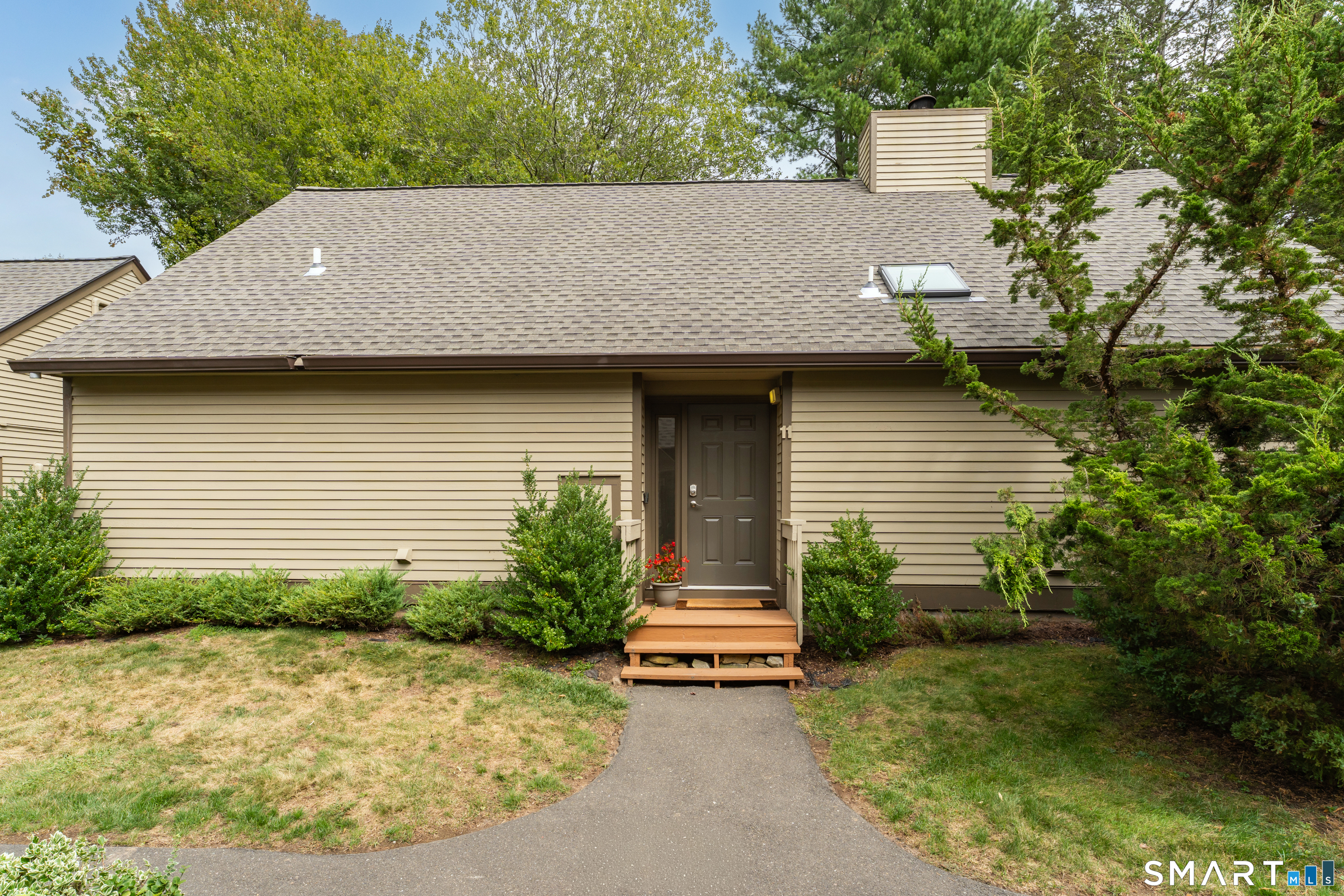 11 Copper Hill Drive Guilford CT 06437