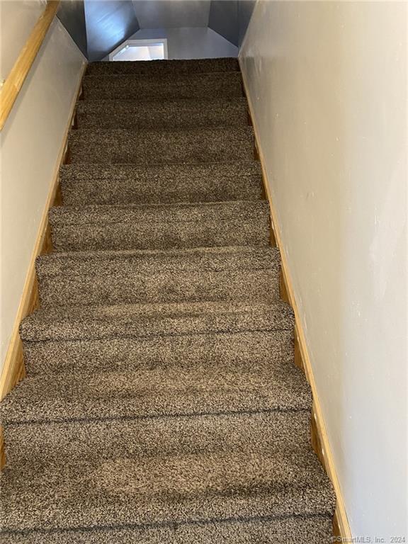 7 Upton Street Windsor CT 06095