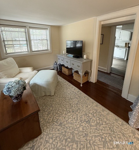 Darien CT 06820