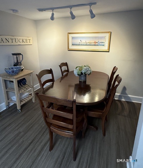 Darien CT 06820
