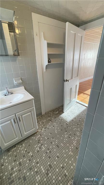36 Pleasant Street Groton CT 06340