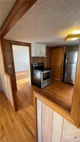 36 Pleasant Street Groton CT 06340
