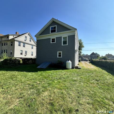 36 Pleasant Street Groton CT 06340