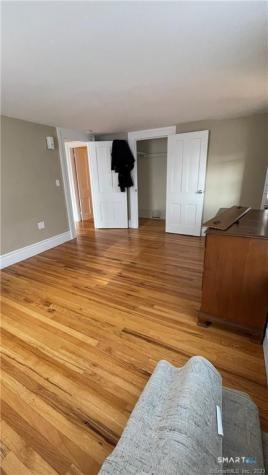 36 Pleasant Street Groton CT 06340