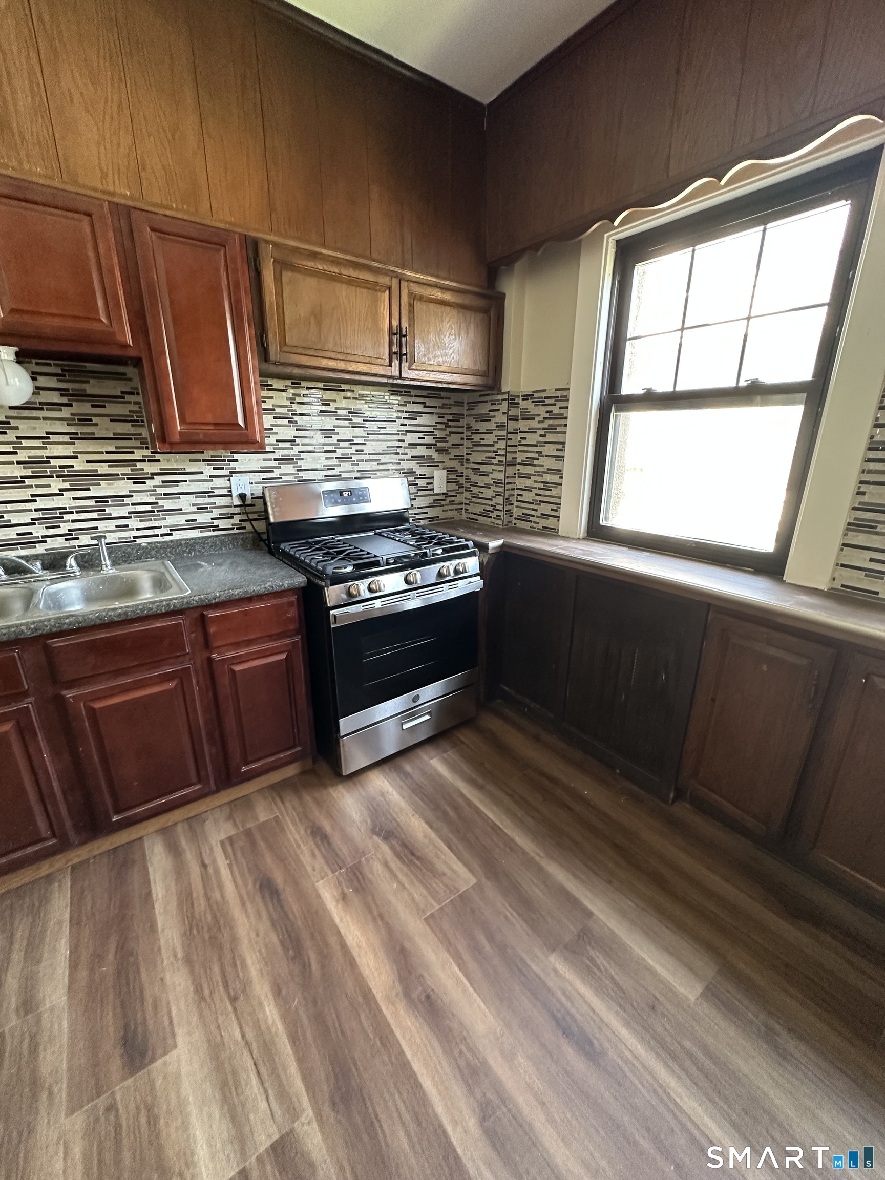 304 Edgewood Street Hartford CT 06112