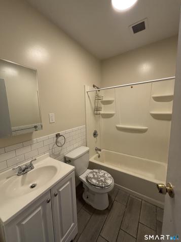 2395 Main Street Bridgeport CT 06606
