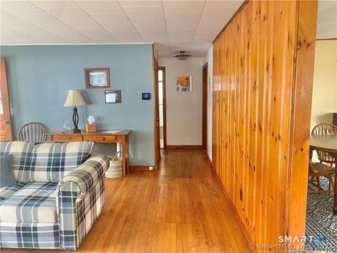 94 Nehantic Trail Old Saybrook CT 06475